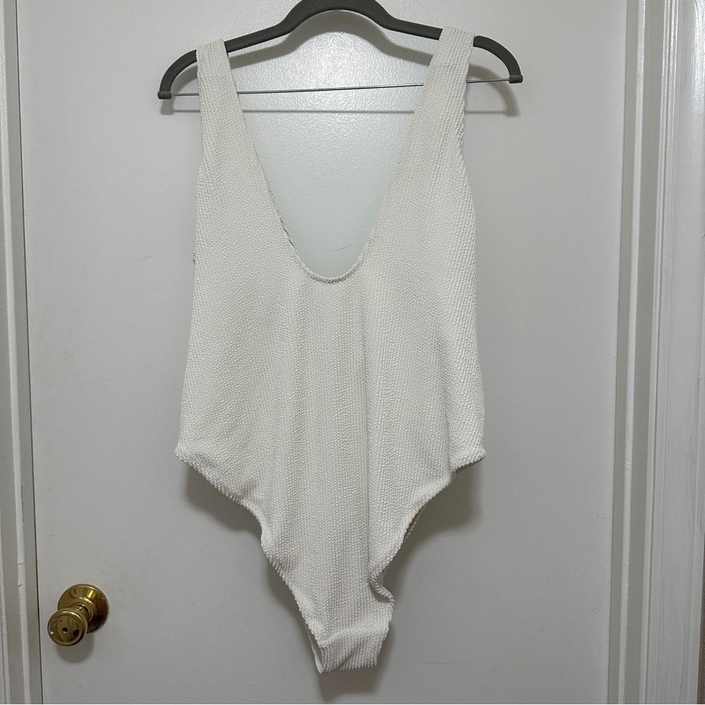 H&M White One Piece High Leg Swimsuit Bathing Suit Padded Cup Women Size XL Swim - Picture 7 of 7